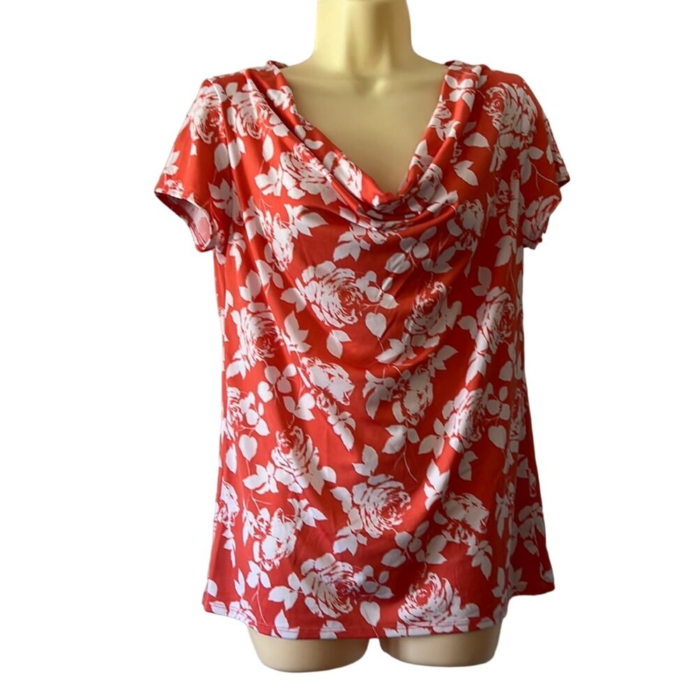 Carol Rose Coral and White Floral Print Knit Top Woman Size Medium Waterfall